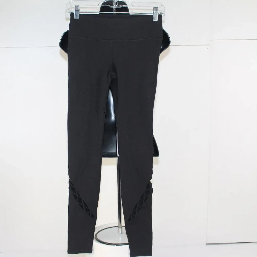 ALO ladies leggings size XS